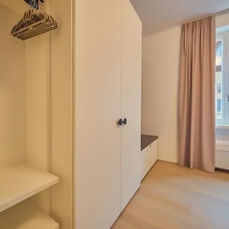 Apartmentsarena - Residenza Dei Capitolari דירה