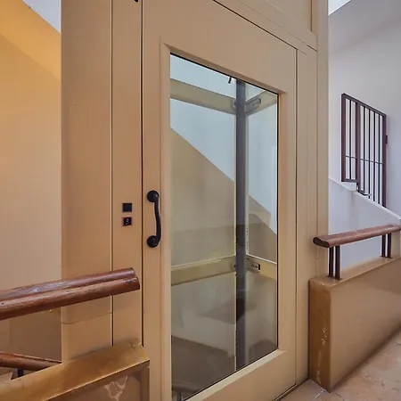 Apartmentsarena - Residenza Dei Capitolari דירה